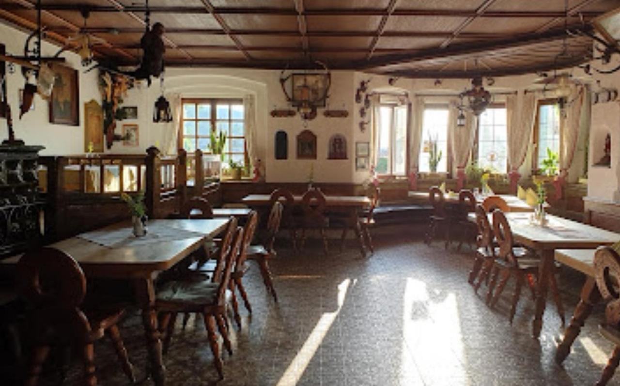 Gasthof & Hotel Zur Post 발가우 외부 사진