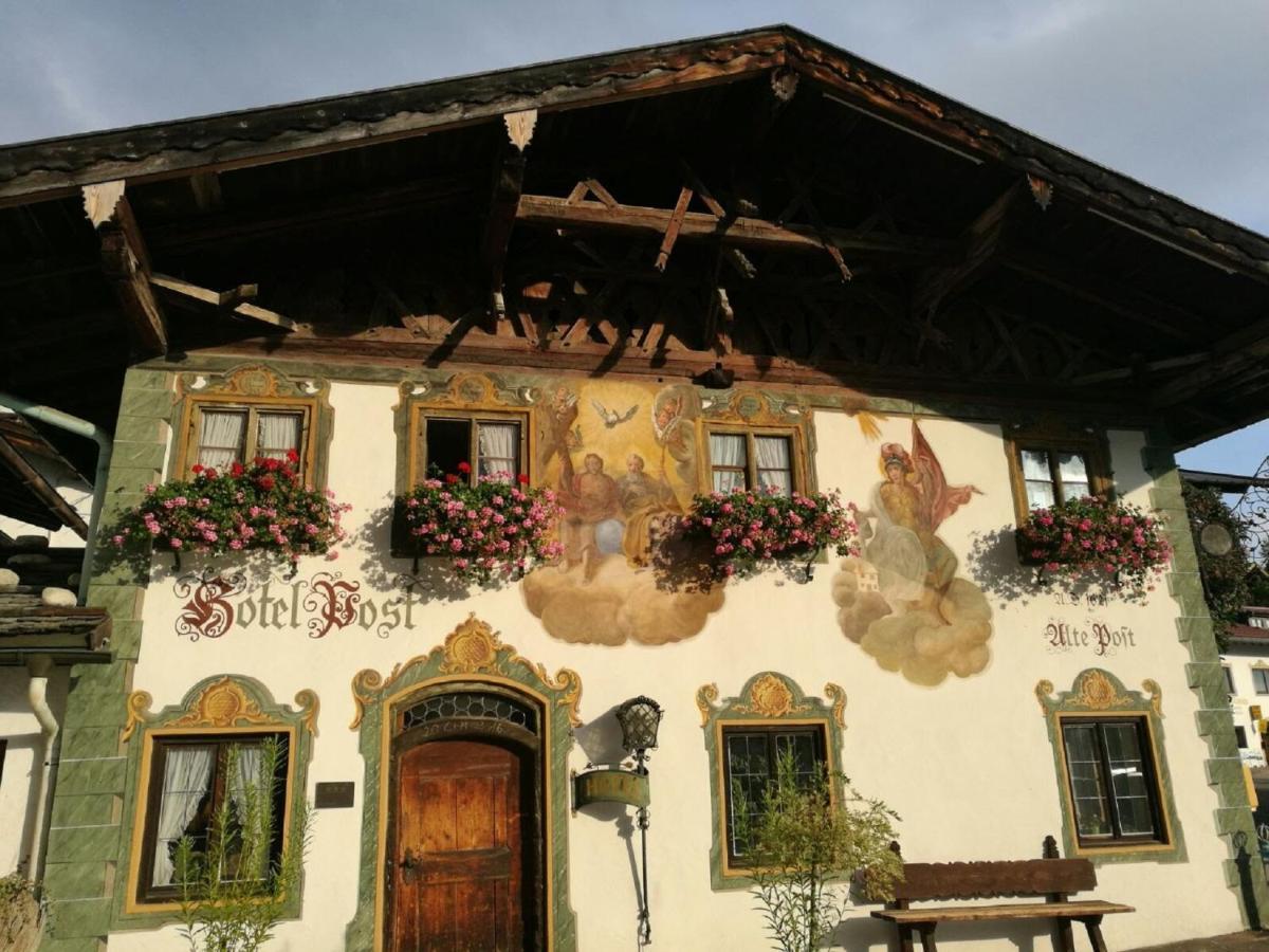 Gasthof & Hotel Zur Post 발가우 외부 사진