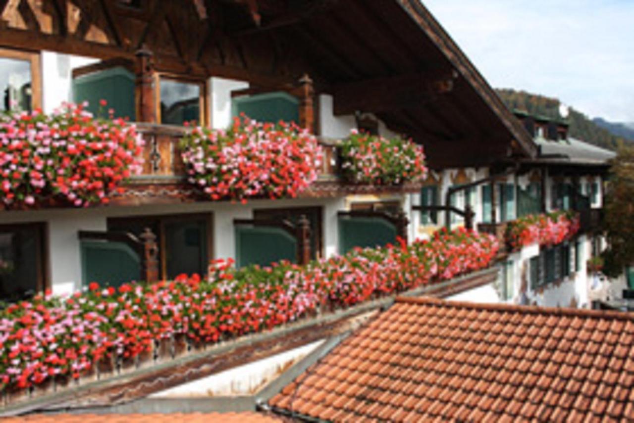 Gasthof & Hotel Zur Post 발가우 외부 사진